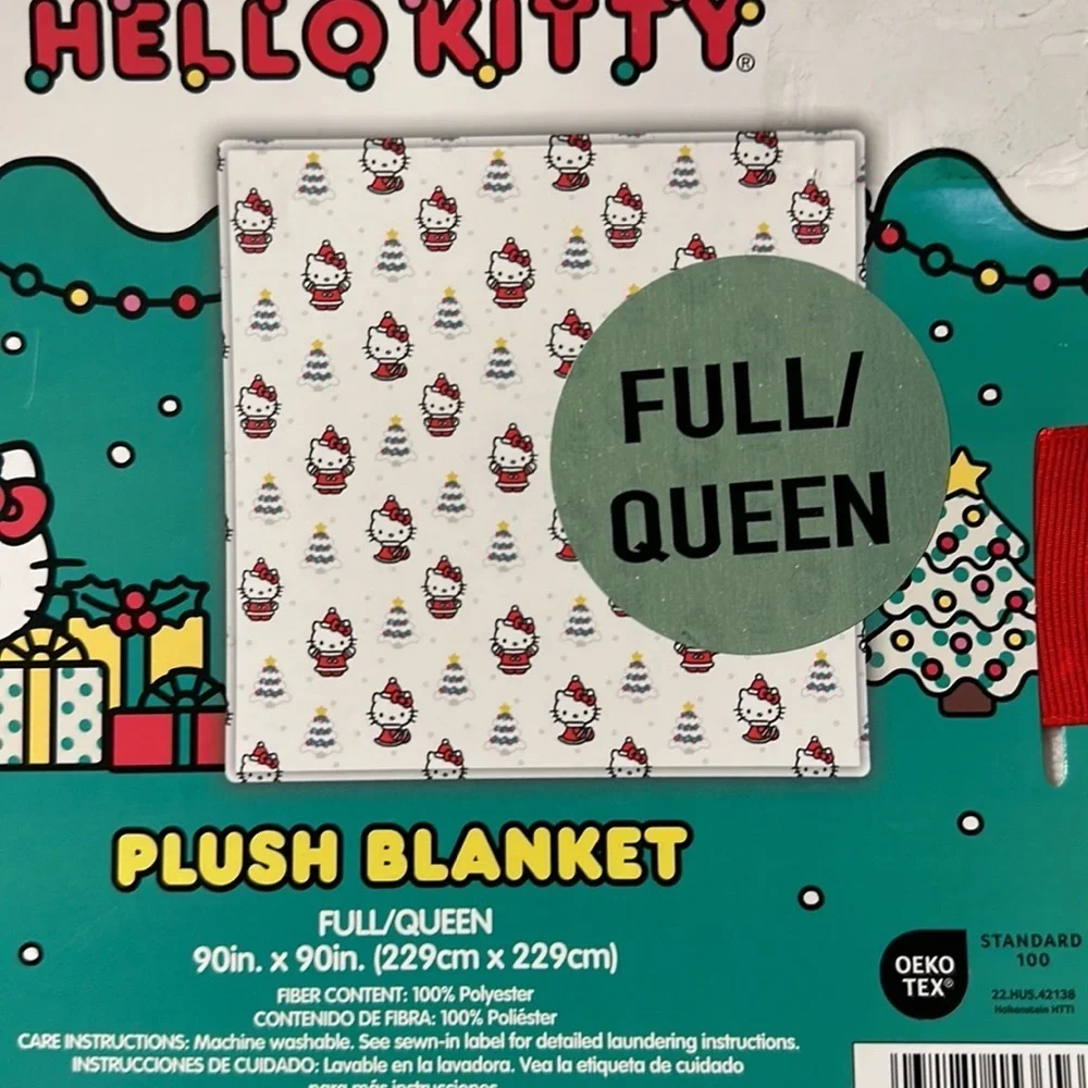 NWT Hello Kitty Full/Queen Christmas Blanket